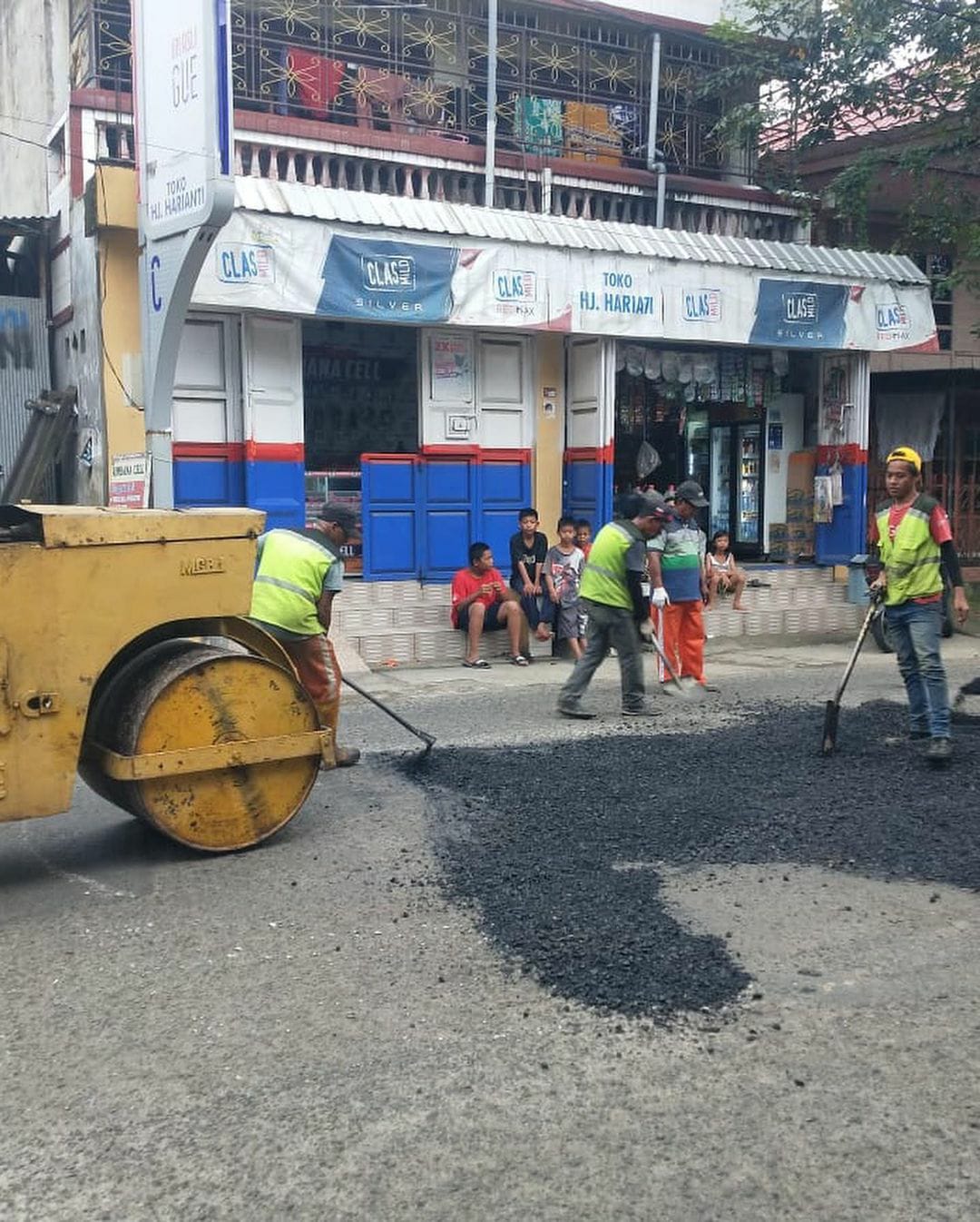 Pemkot Parepare Benahi Jalan Berkesinambungan, Taufan Pawe Yakinkan Jalan Rusak Jadi Atensi Serius 